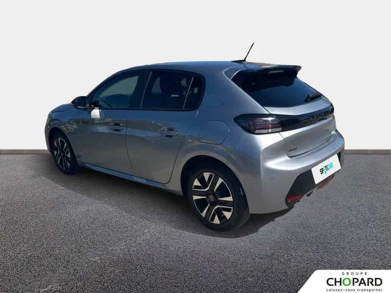 Image secondaire du véhicule 8