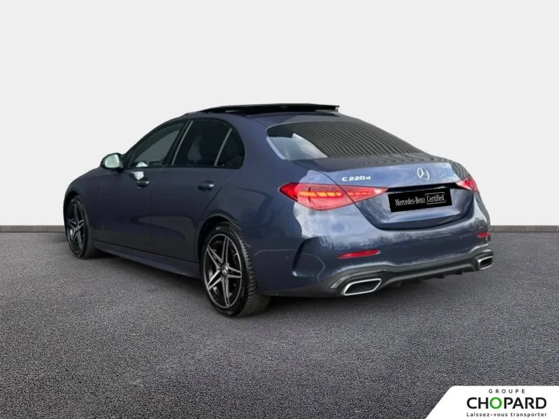 Image secondaire du véhicule 8