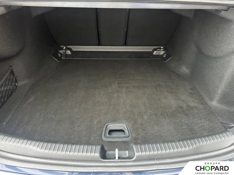 Image secondaire du véhicule 9