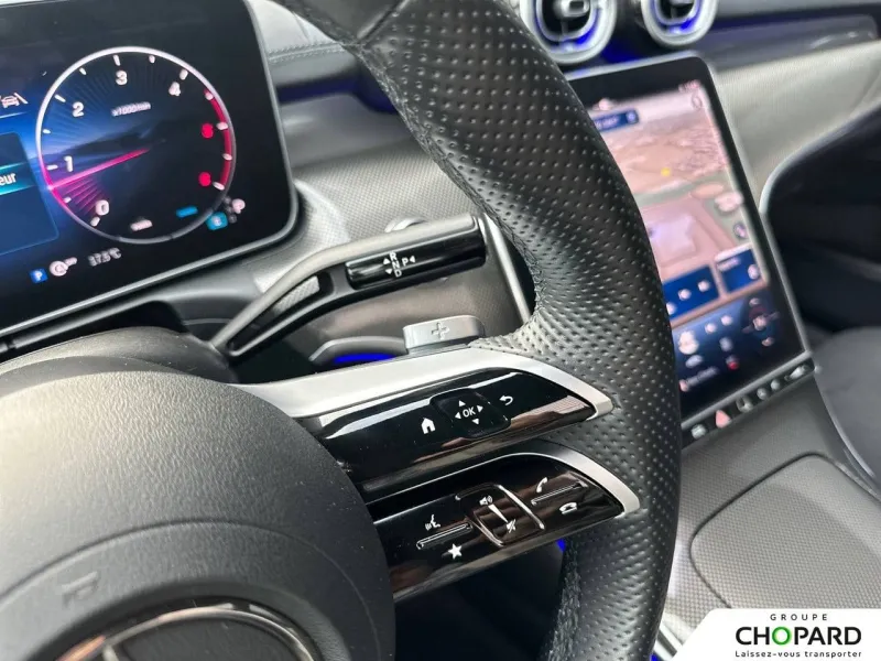 Image secondaire du véhicule 24