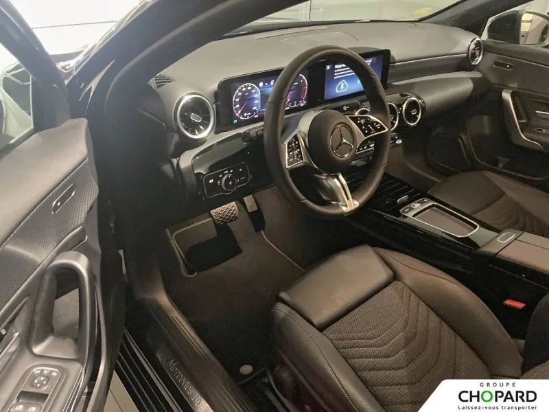 Image secondaire du véhicule 3