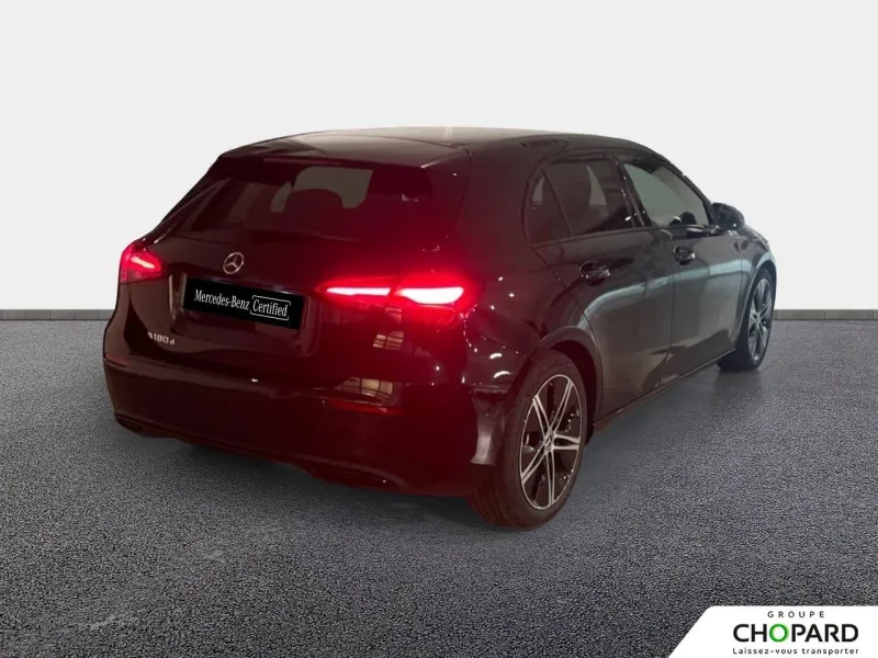 Image secondaire du véhicule 4