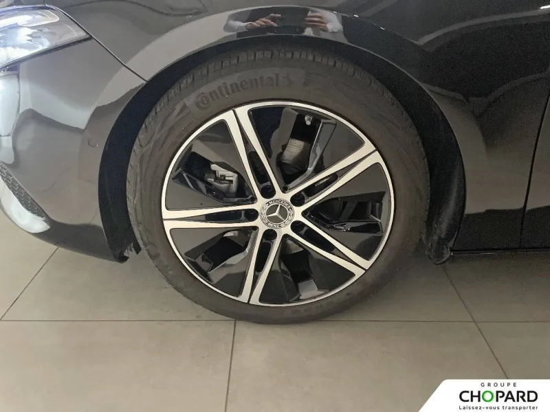 Image secondaire du véhicule 22