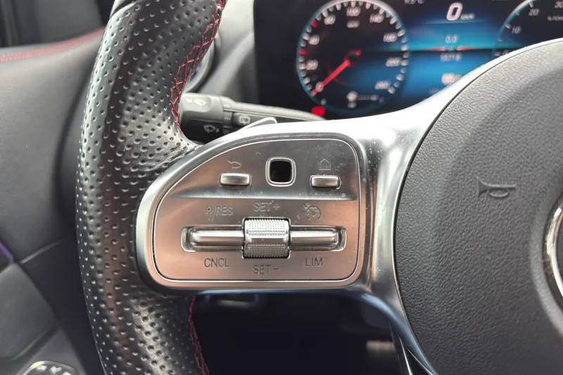 Image secondaire du véhicule 19