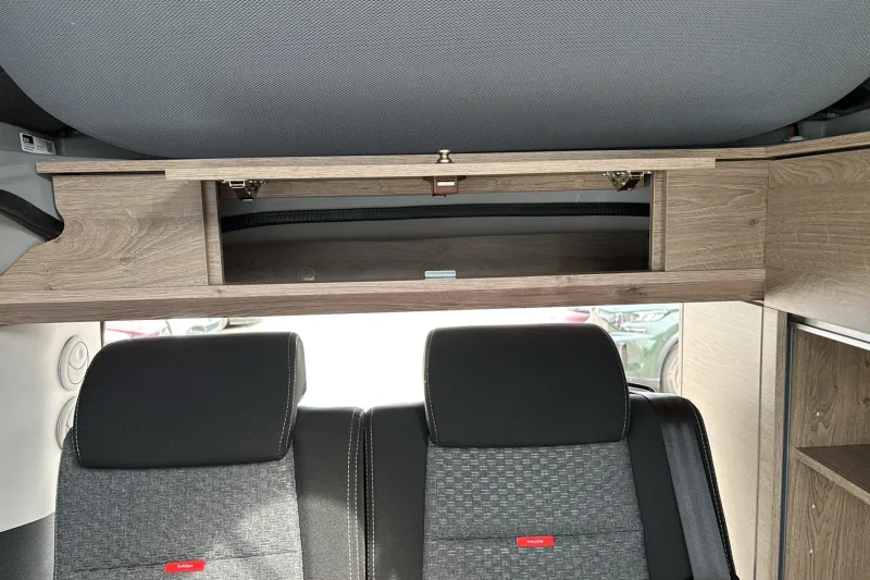 Image secondaire du véhicule 34