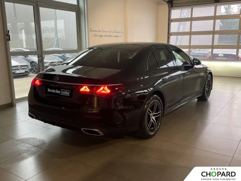 Image secondaire du véhicule 32