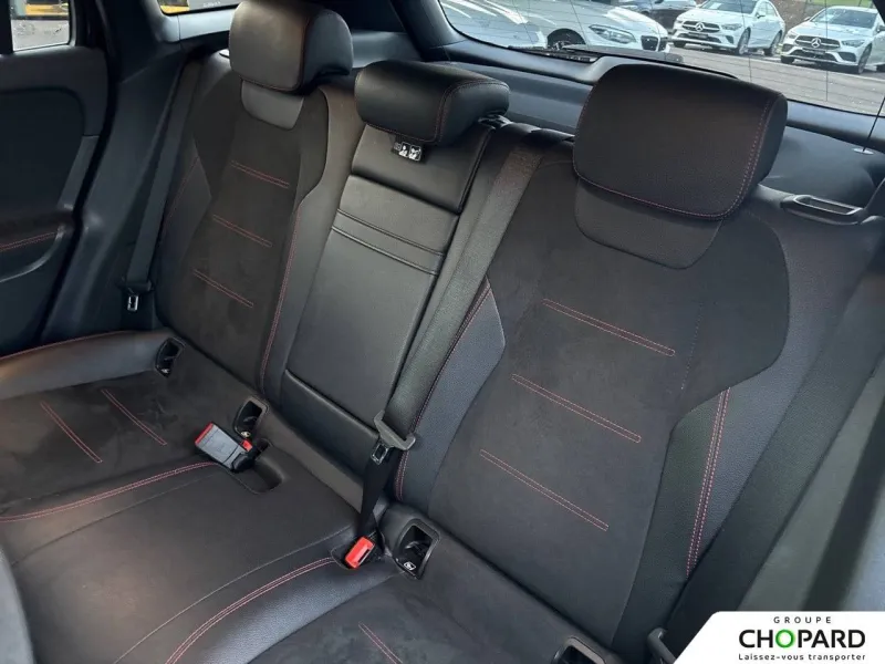 Image secondaire du véhicule 19