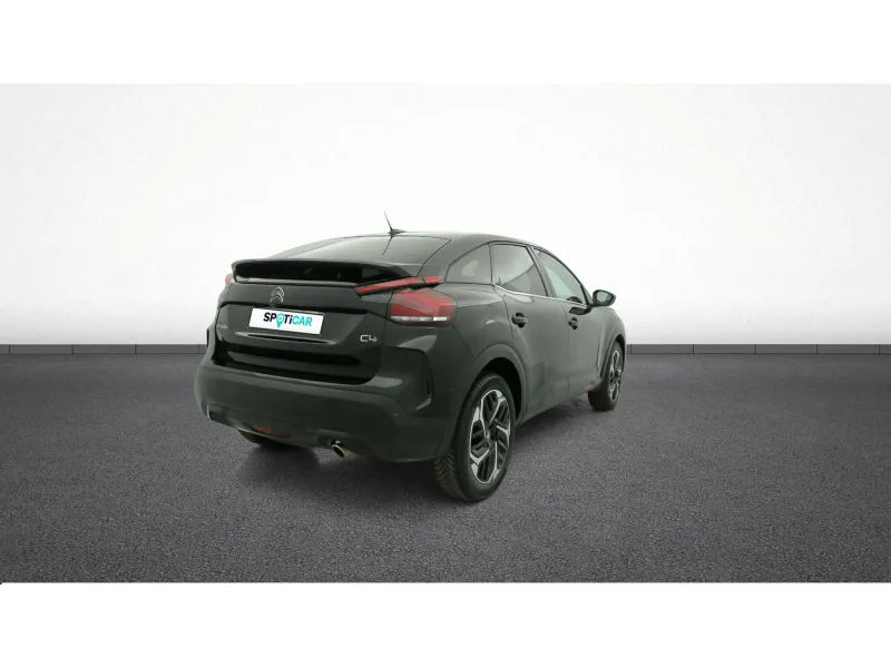 Image secondaire du véhicule 9