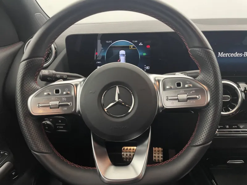 Image secondaire du véhicule 23