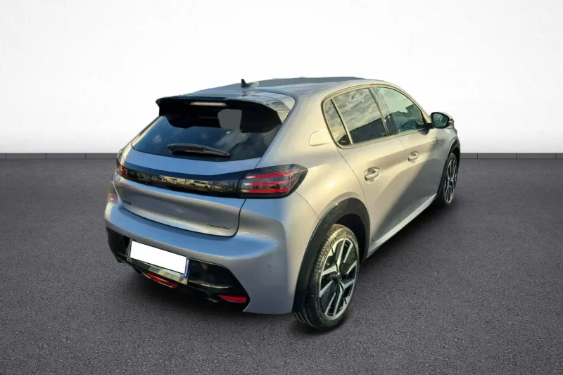 Image secondaire du véhicule 7