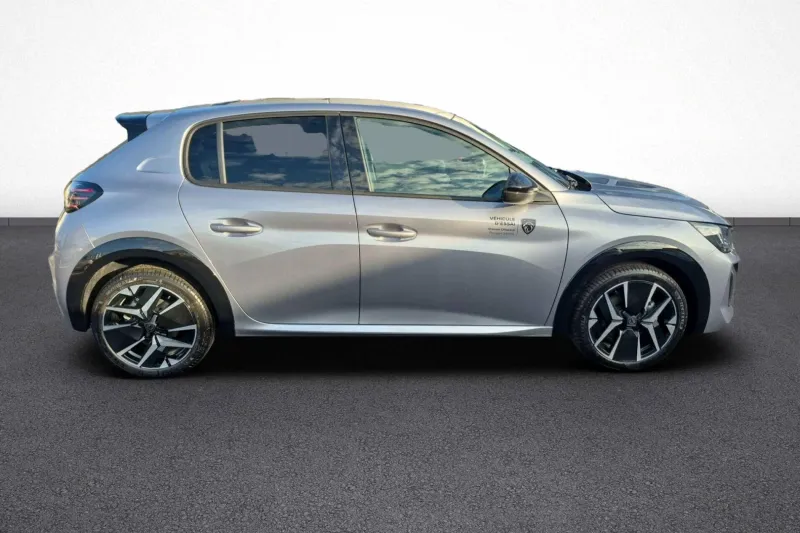 Image secondaire du véhicule 8