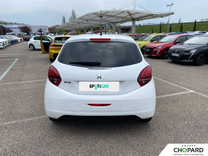 Image secondaire du véhicule 6