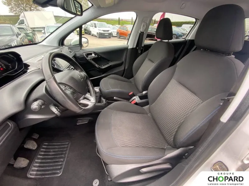 Image secondaire du véhicule 10