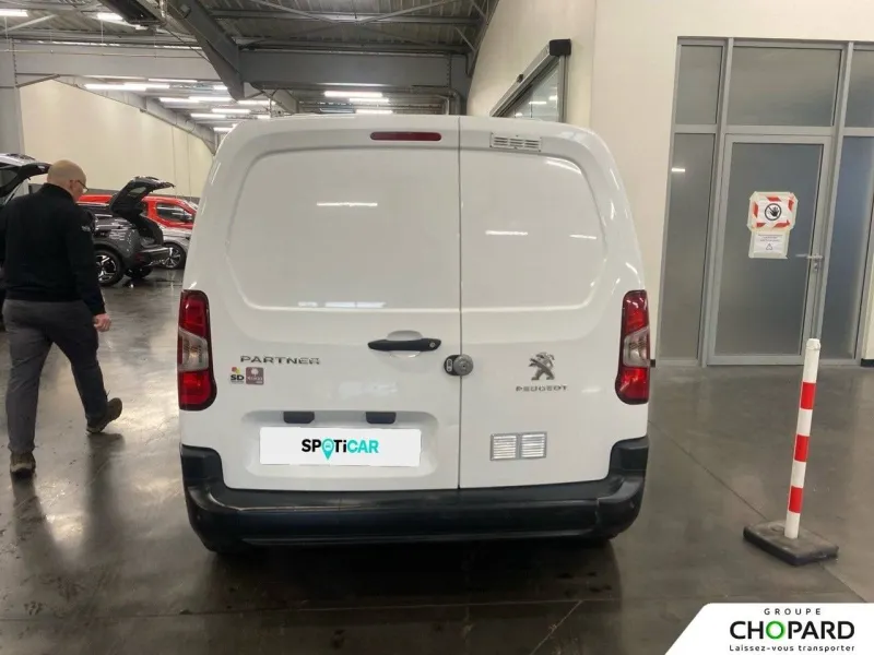 Image secondaire du véhicule 6