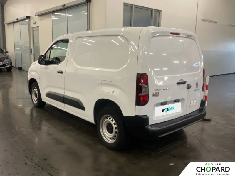 Image secondaire du véhicule 8