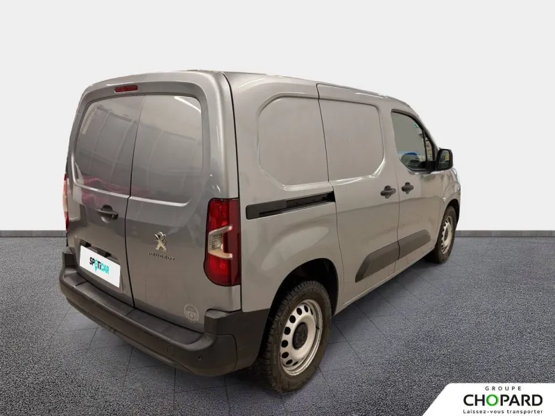 Image secondaire du véhicule 3