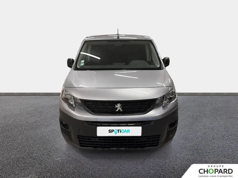 Image secondaire du véhicule 4