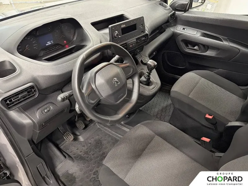 Image secondaire du véhicule 8