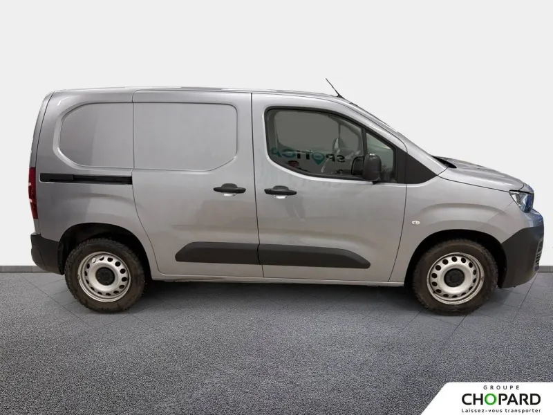 Image secondaire du véhicule 10