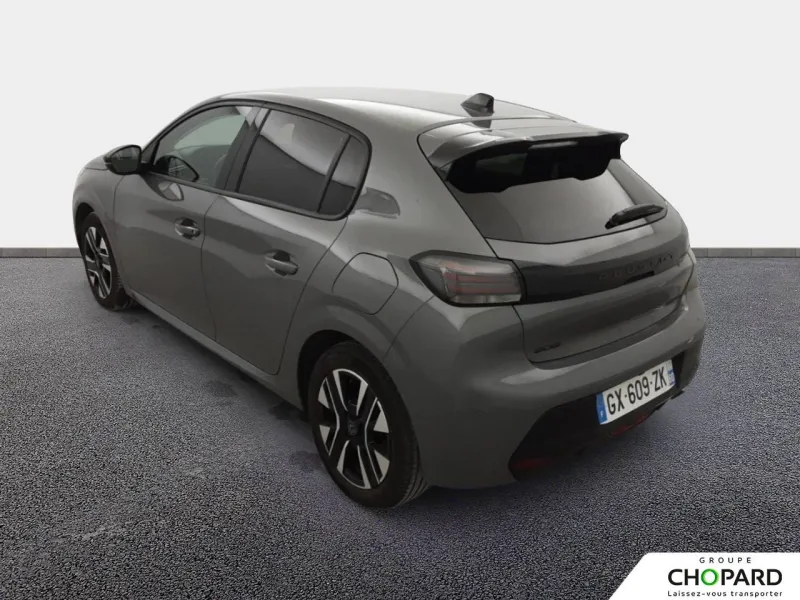 Image secondaire du véhicule 8