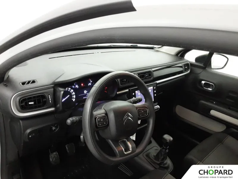 Image secondaire du véhicule 11