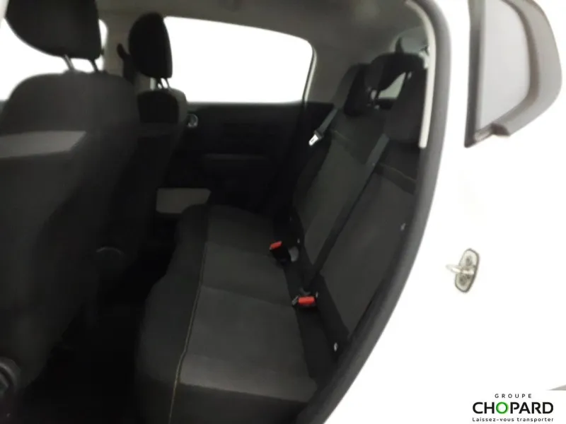 Image secondaire du véhicule 12