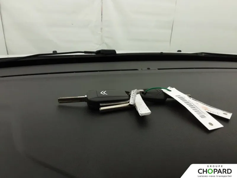 Image secondaire du véhicule 15