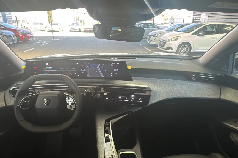 Image secondaire du véhicule 12