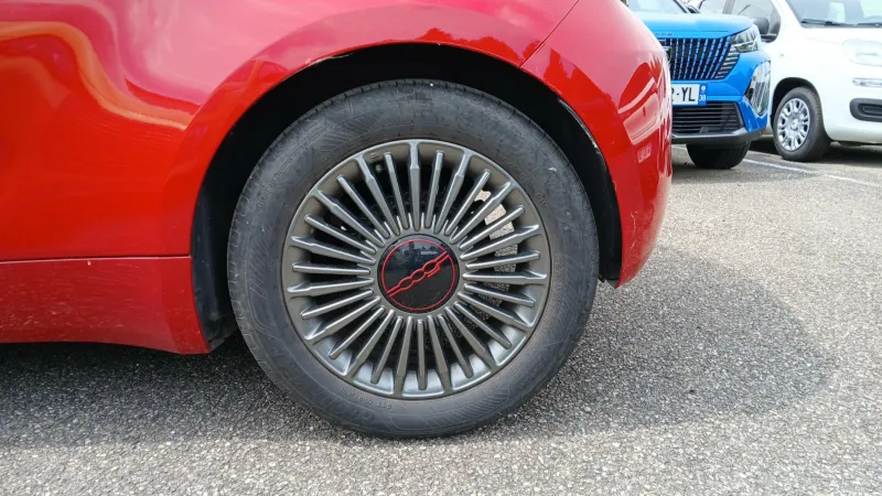 Image secondaire du véhicule 14