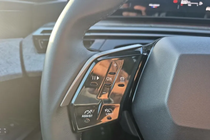 Image secondaire du véhicule 21