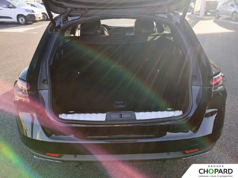 Image secondaire du véhicule 9