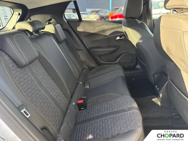 Image secondaire du véhicule 21