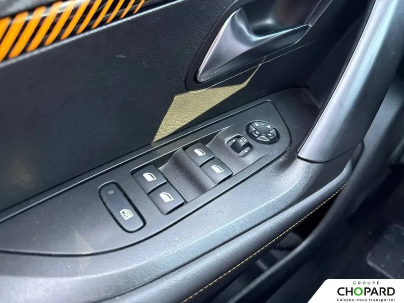 Image secondaire du véhicule 22