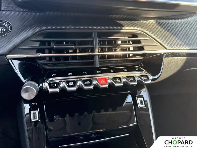 Image secondaire du véhicule 24