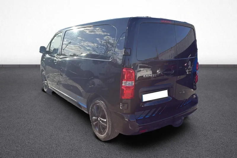 Image secondaire du véhicule 5