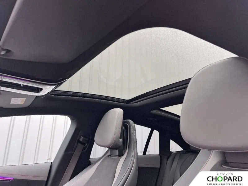 Image secondaire du véhicule 23