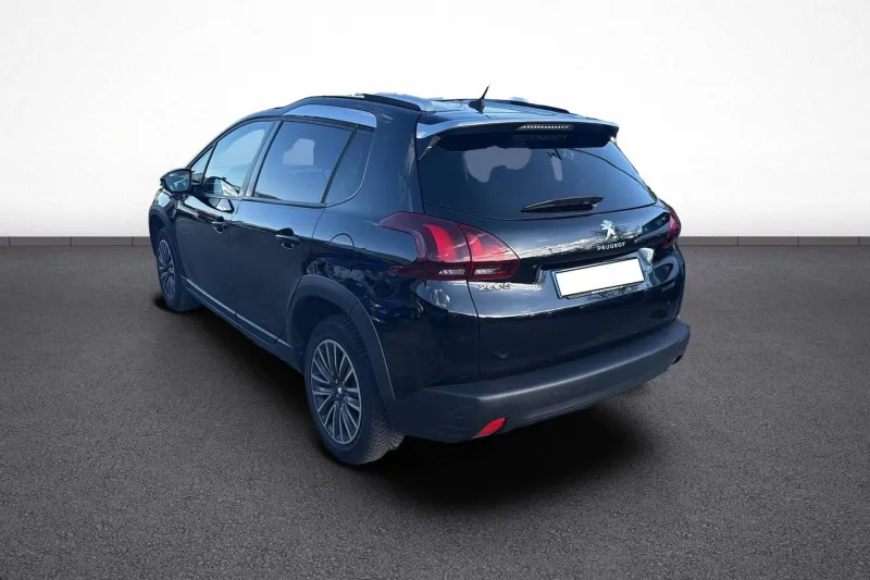 Image secondaire du véhicule 4