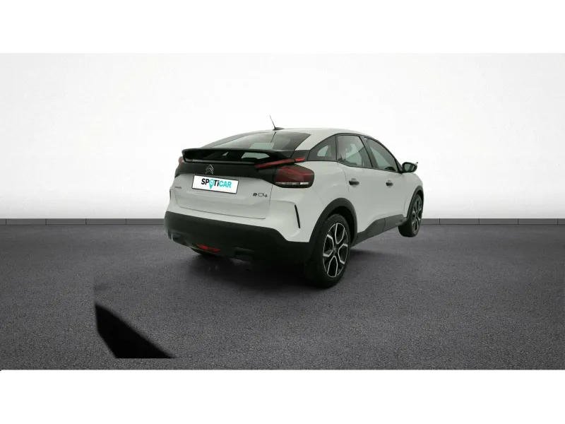 Image secondaire du véhicule 9