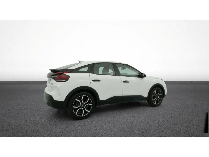 Image secondaire du véhicule 10