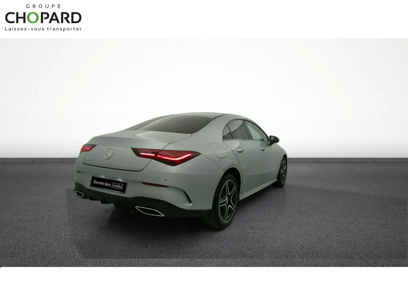 Image secondaire du véhicule 9