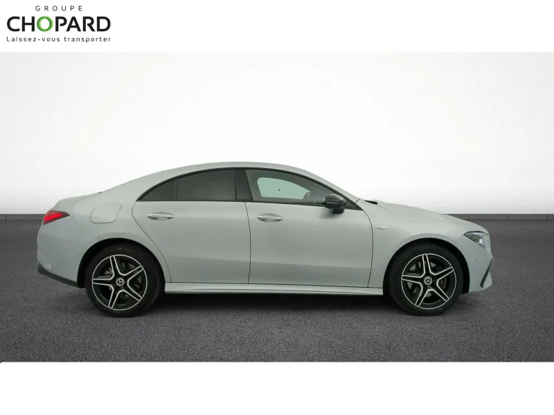 Image secondaire du véhicule 11