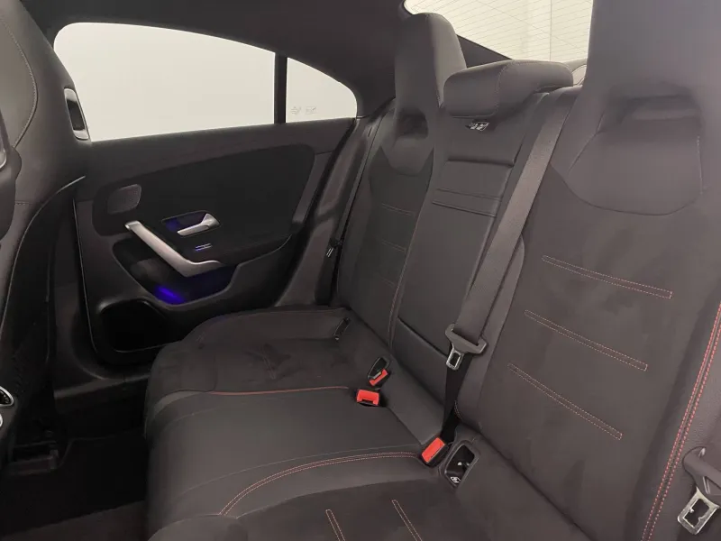 Image secondaire du véhicule 17