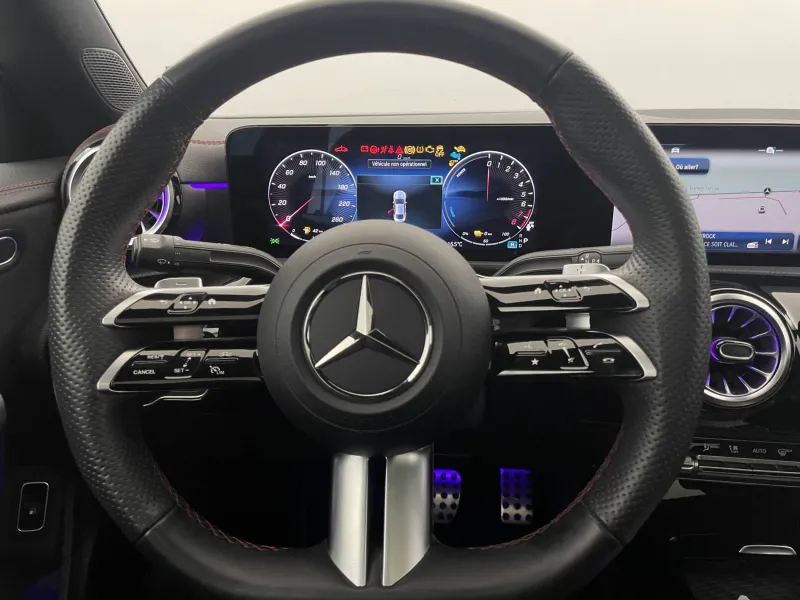 Image secondaire du véhicule 24