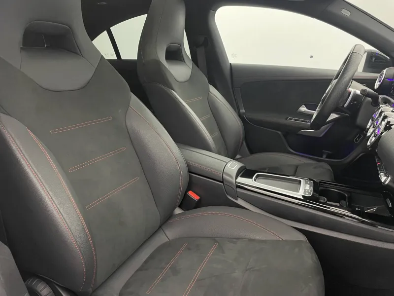 Image secondaire du véhicule 31