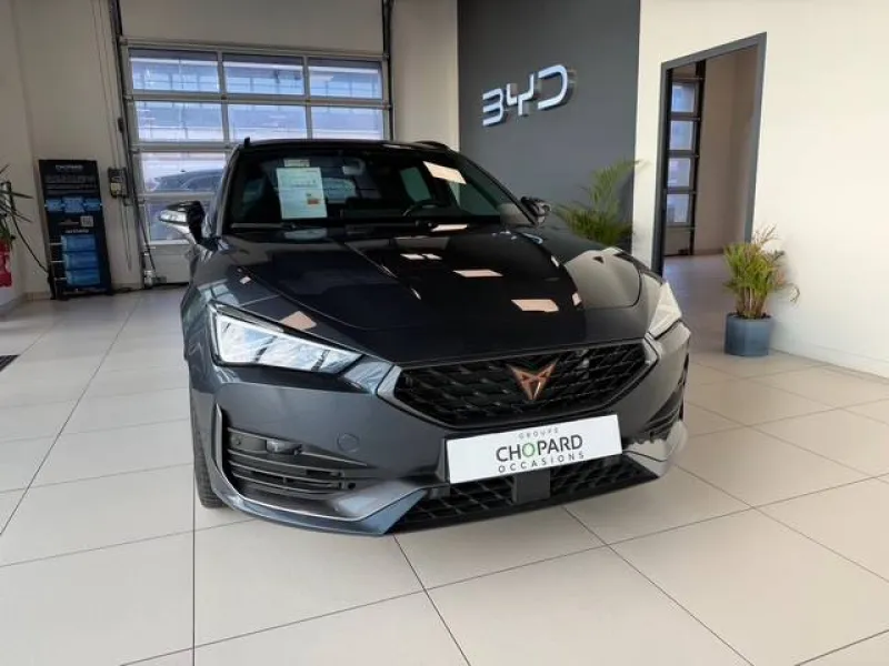 Cupra-LEON SPORTSTOURER-Leon Sportstourer 2.0 TSI 300 ch DSG7 Cupra-LEON SPORTSTOURER-d'occasion chez BYD Besançon