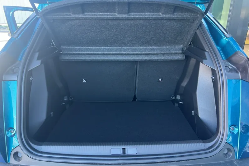 Image secondaire du véhicule 10