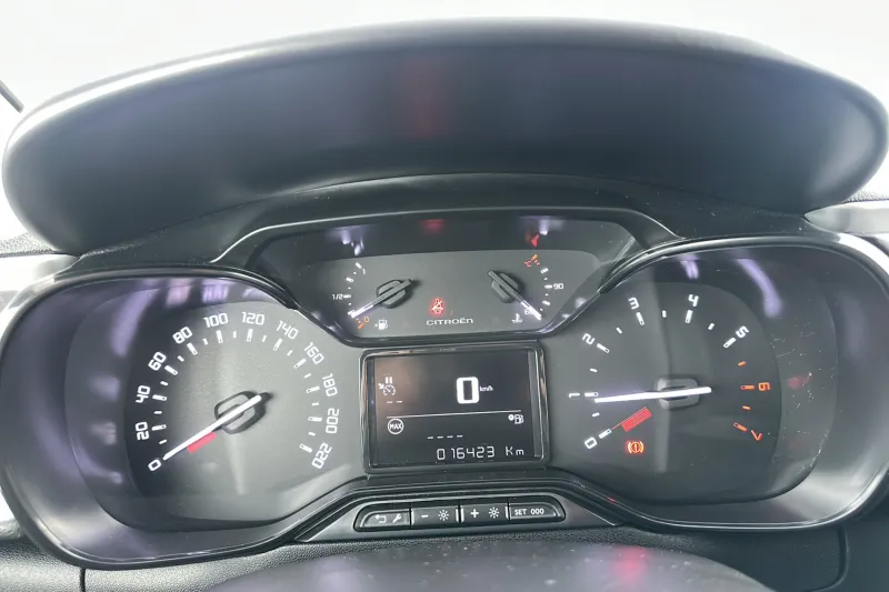 Image secondaire du véhicule 16