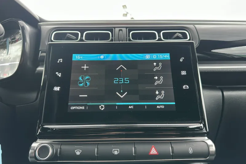 Image secondaire du véhicule 18