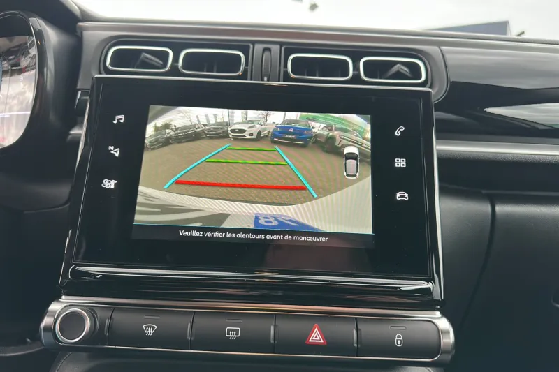 Image secondaire du véhicule 24