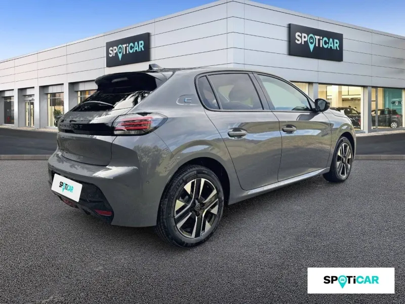 Image secondaire du véhicule 4